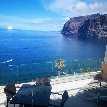 Magnificent Apt. With Sea View, Cliff & Marina Santiago del Teide Buitenkant foto