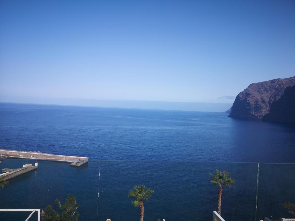 Magnificent Apt. With Sea View, Cliff & Marina Santiago del Teide Buitenkant foto