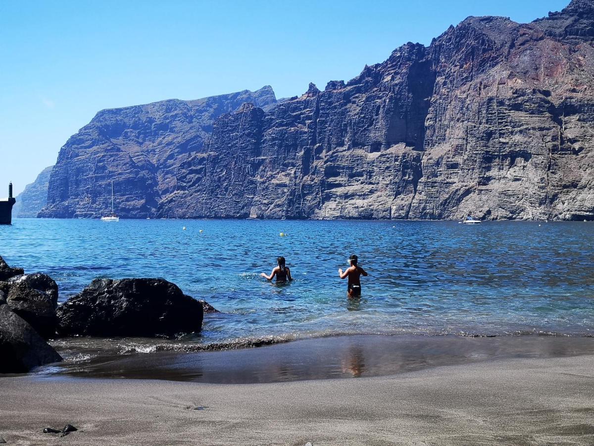 Magnificent Apt. With Sea View, Cliff & Marina Santiago del Teide Buitenkant foto
