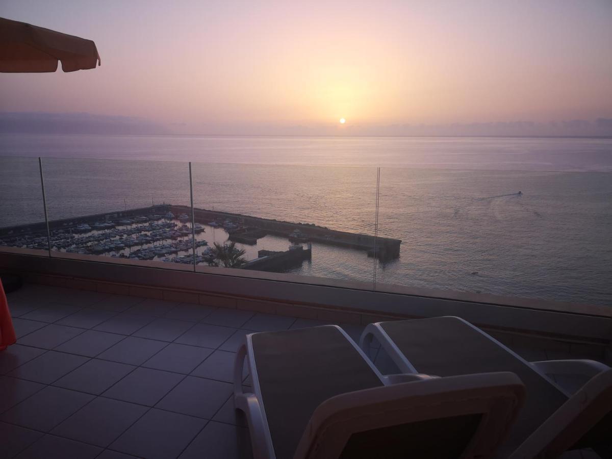 Magnificent Apt. With Sea View, Cliff & Marina Santiago del Teide Buitenkant foto