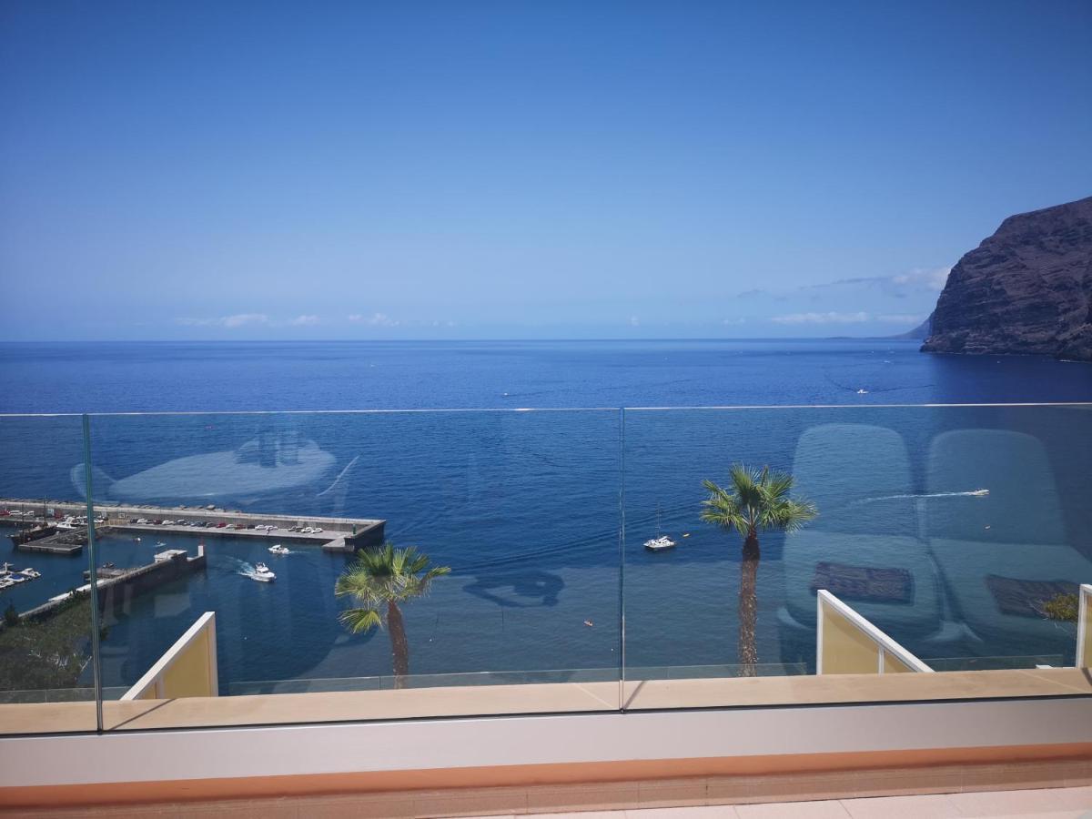 Magnificent Apt. With Sea View, Cliff & Marina Santiago del Teide Buitenkant foto