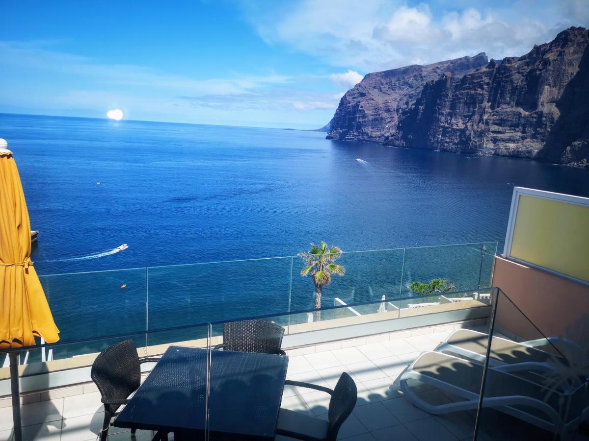 Magnificent Apt. With Sea View, Cliff & Marina Santiago del Teide Buitenkant foto